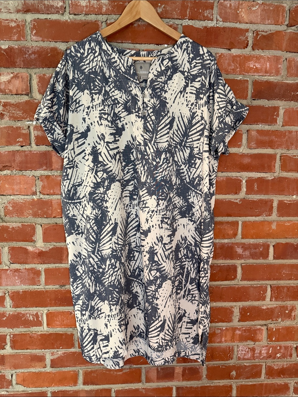Royal Robbins Navy and White Tropical-Print Bergen Dress